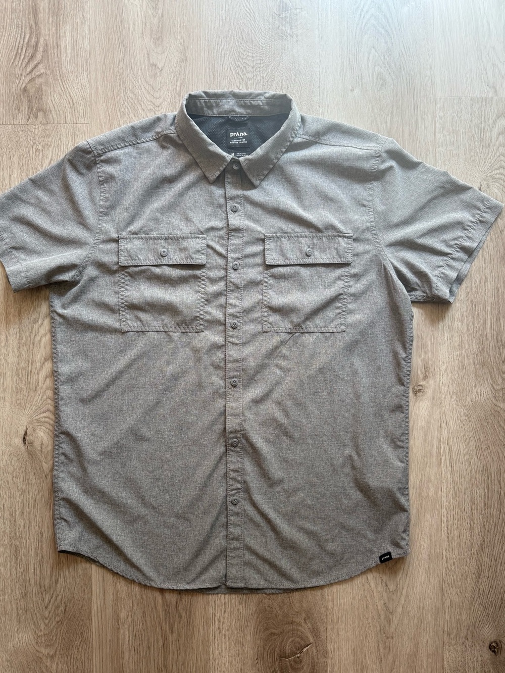 Prana Short-Sleeve Button-Down Shirt in Heather Gray